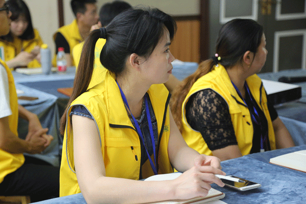 天然居硅藻泥第22期營(yíng)銷(xiāo)培訓(xùn)圓滿(mǎn)結(jié)業(yè)